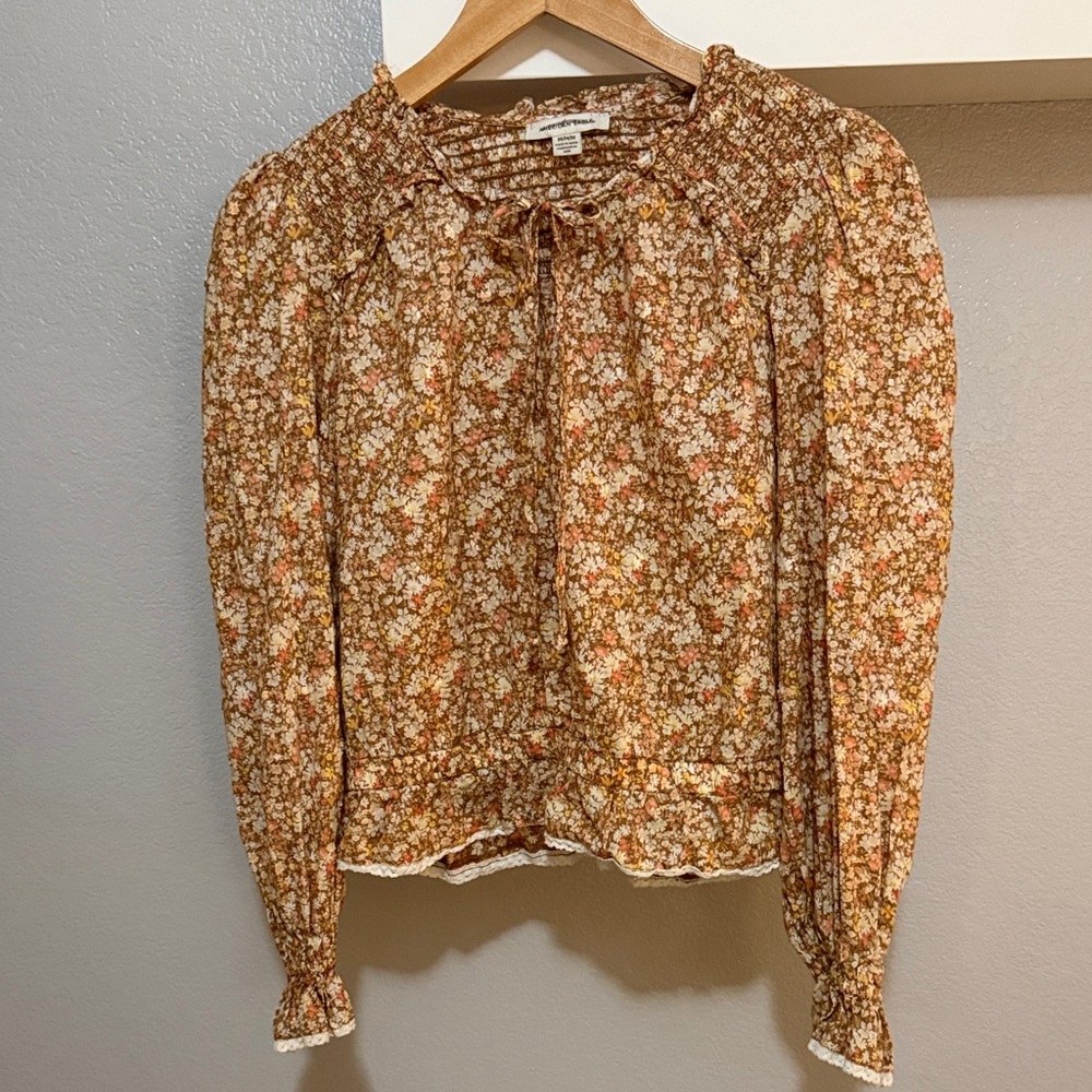 American Eagle Outfitters Brown Floral Tie-Neck Long Sleeve Blouse